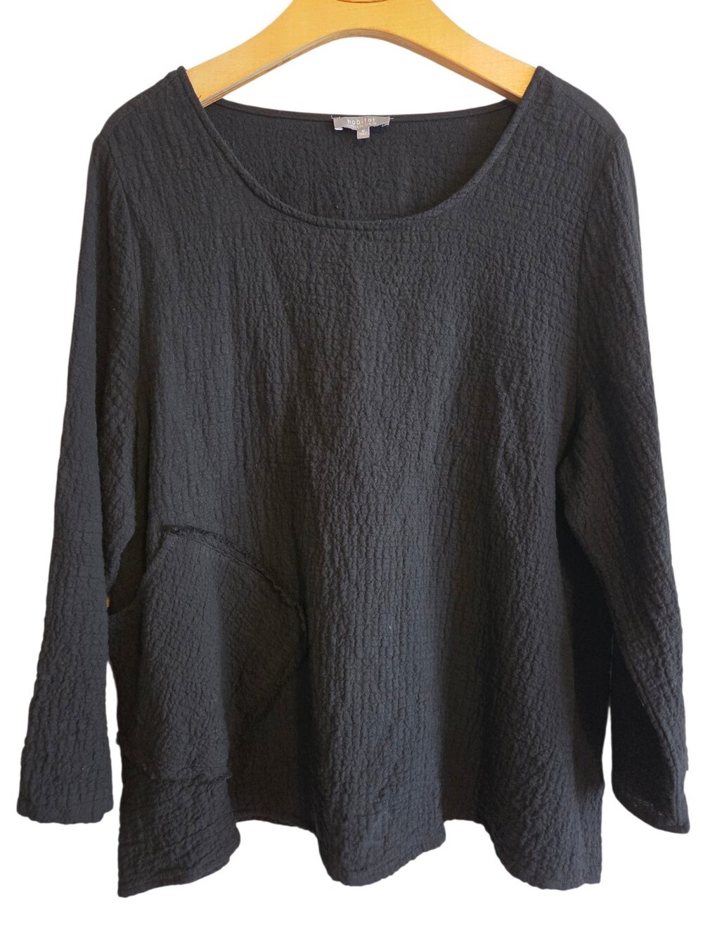 Habitat Black Textured Gauzy Long-Sleeve Scoop Neck Top Sz M Casual Minimalist